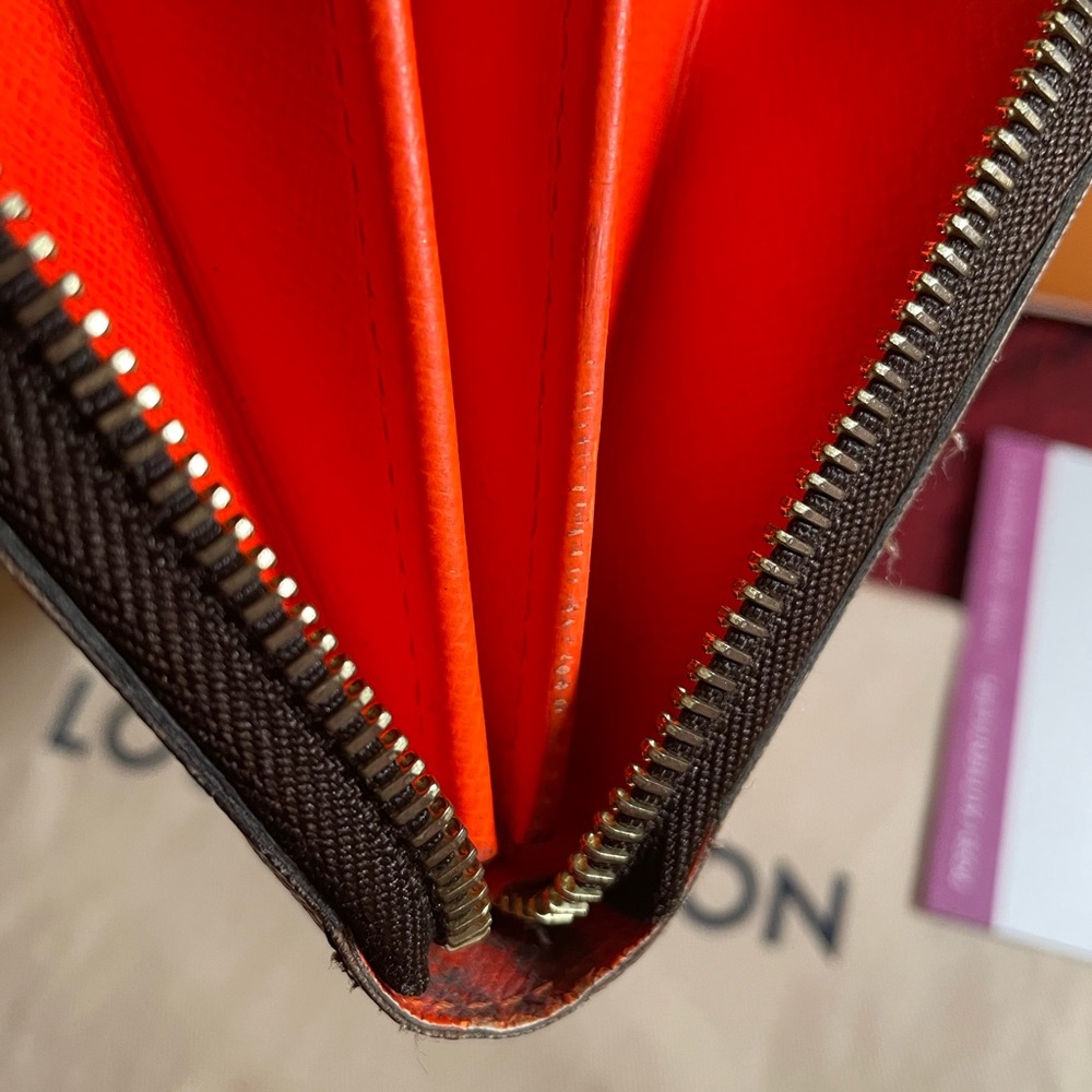 LV STEPHEN SPROUSE ZIPPY GRAFFITI WALLET - Picture 8 of 8